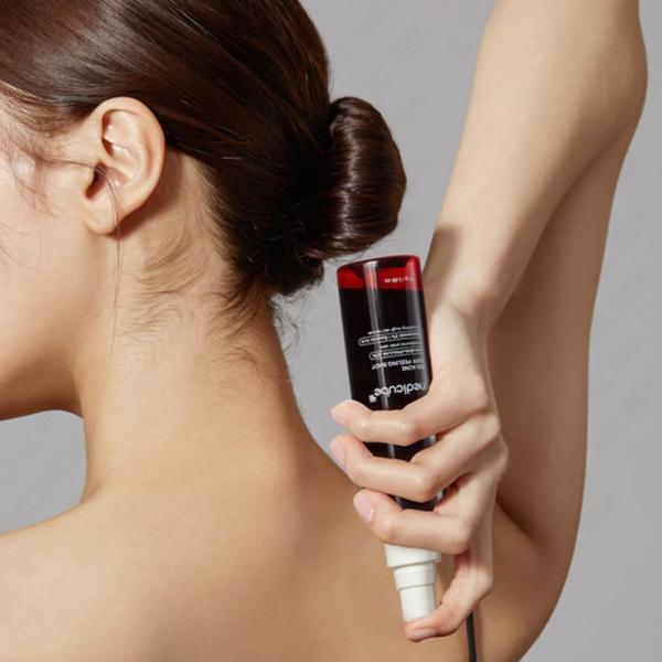 Red Acné Body Peeling Shot Medicube 110g