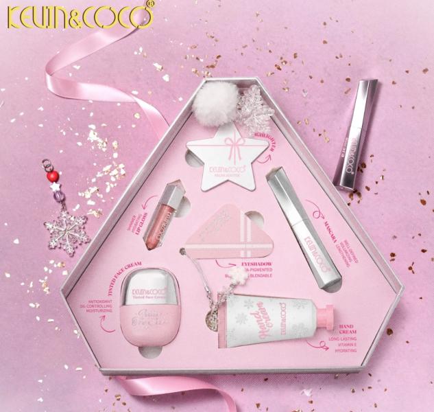 Set Navideño De Maquillaje Sello De Arbol De Kevin&Coco