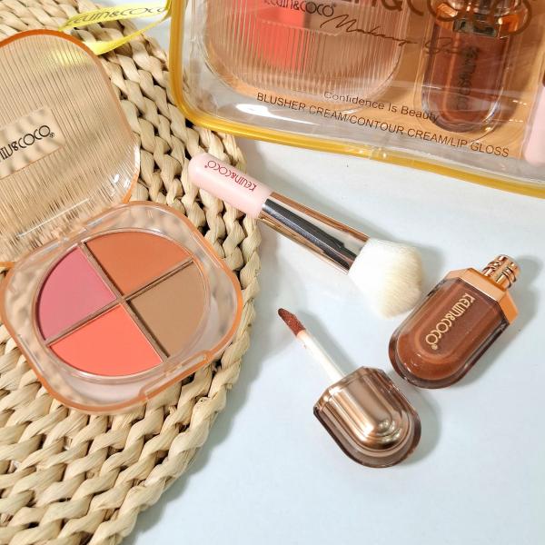 Set De 3pcs Rubor, Contorno y Lip Gloss De Kevin&Coco