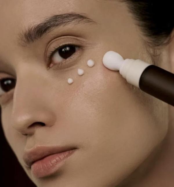 Contorno de Ojos SKIN1004
