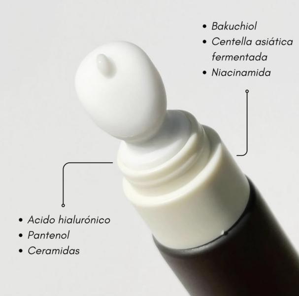 Contorno de Ojos SKIN1004