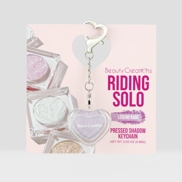 Sombra Y Llavero De Corazon Riding Solo