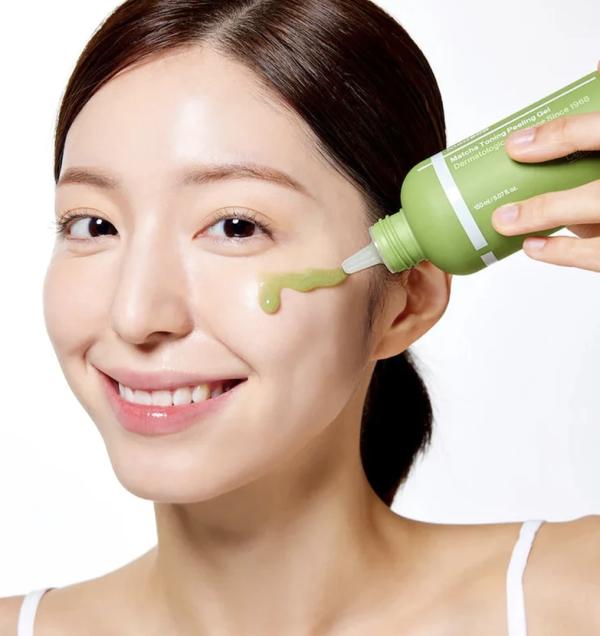 Gel Exfoliante Tonificante De Matcha Madeca 150ml Centellian24